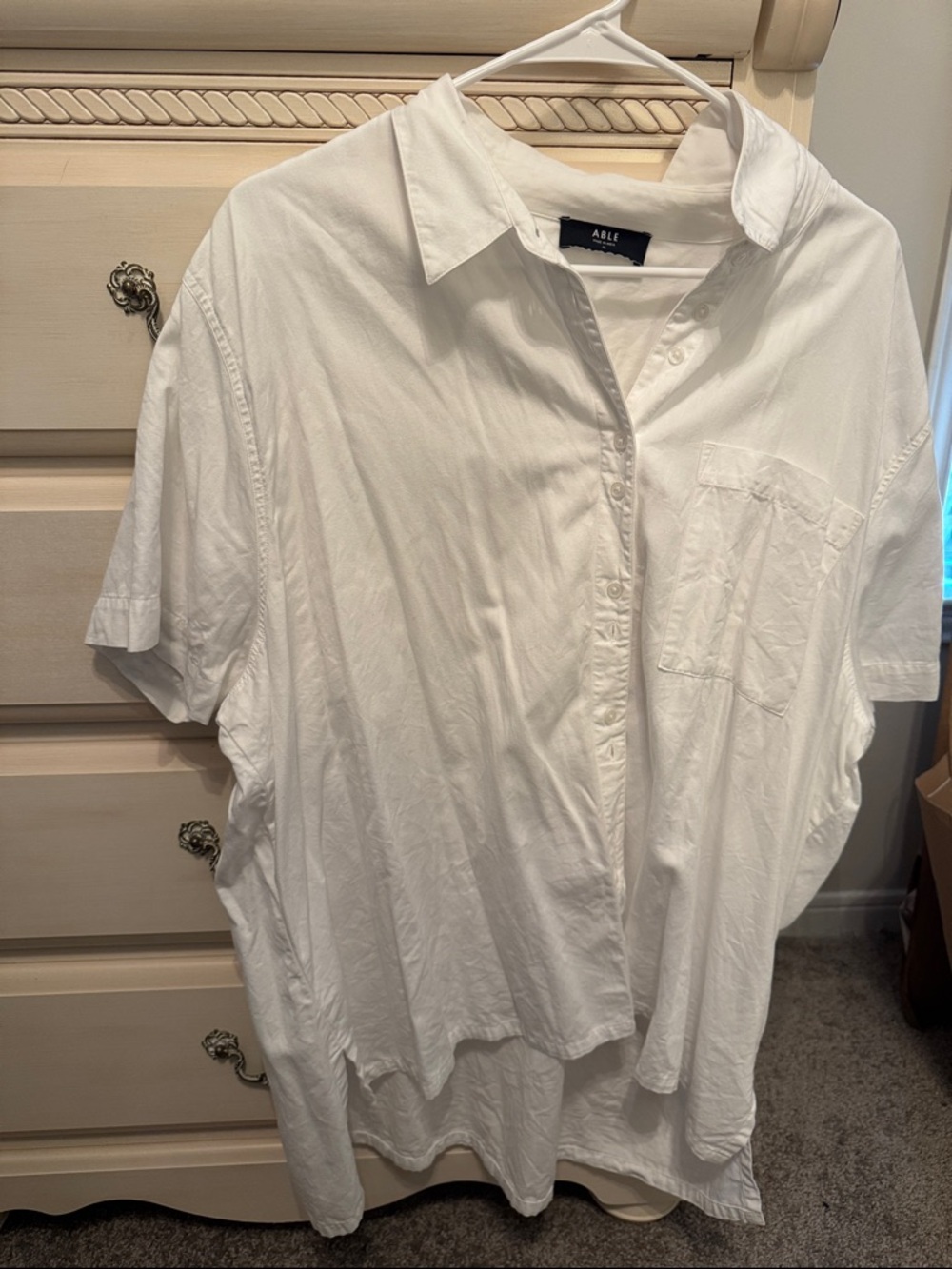 Able White Short-Sleeve Casual Button-Down Shirt
